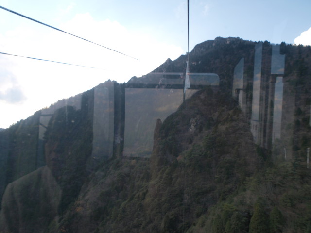 img0032.jpg